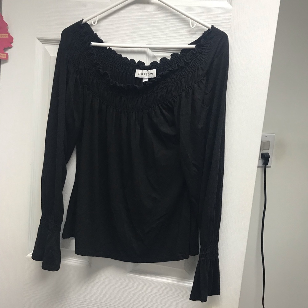 Off-the-shoulder top